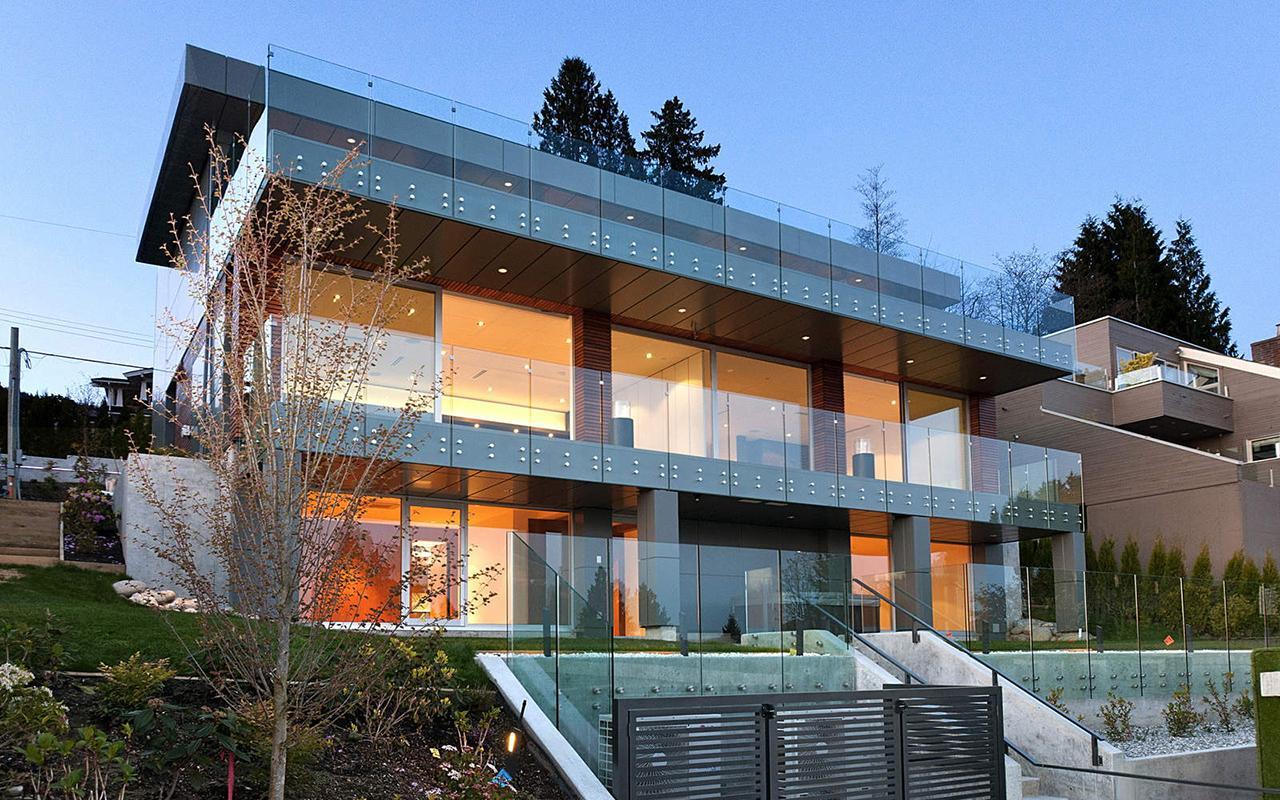 Architecture - Fresh Palace