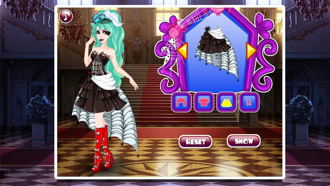 Halloween party queen