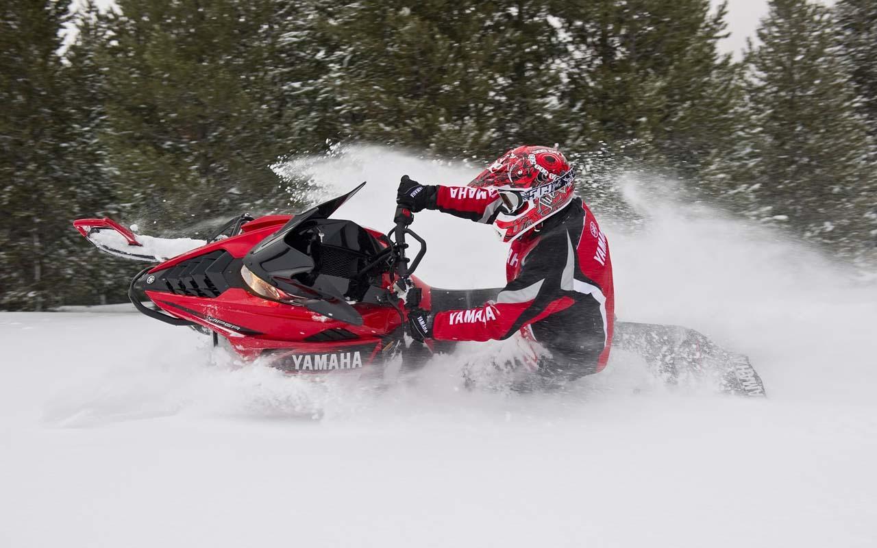 Snow Mountain Moto-Racing Moto
