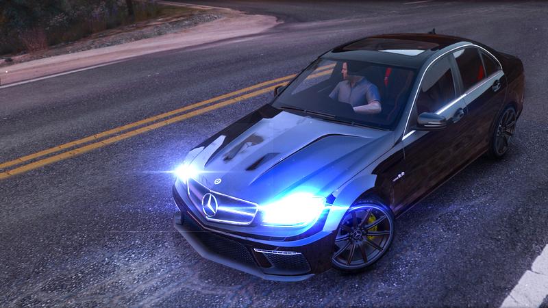 AMG Mercedes Drift In the City