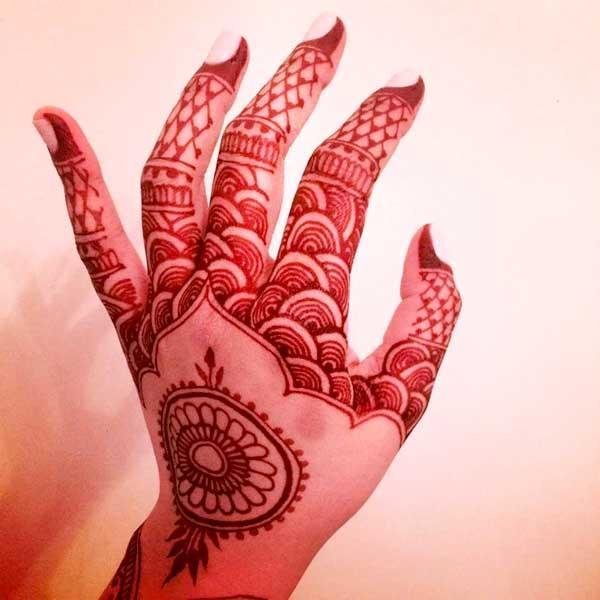 1000+ Mehndi Design Ideas